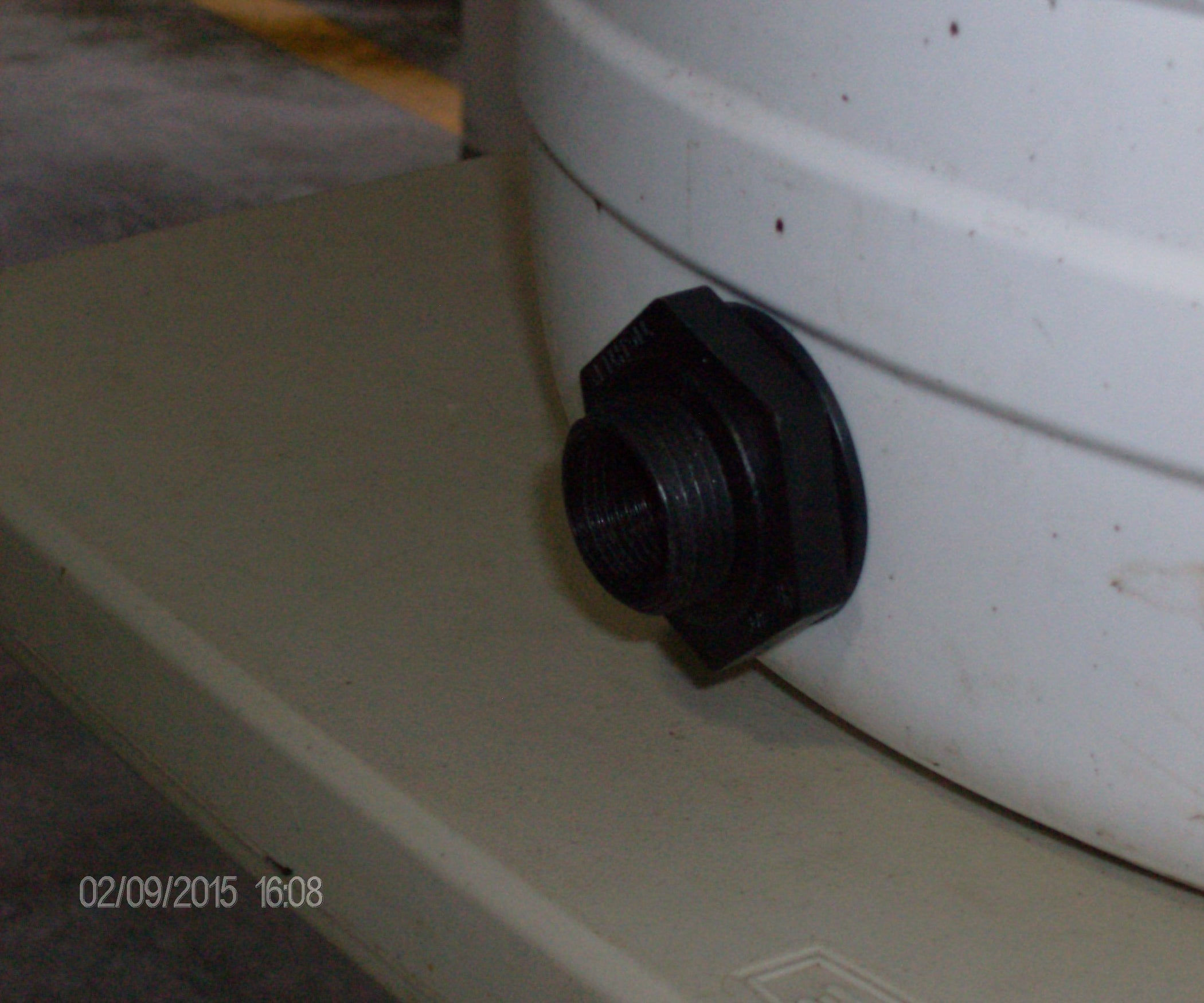 Rain Barrel Bulkhead Fitting 8 Steps Instructables