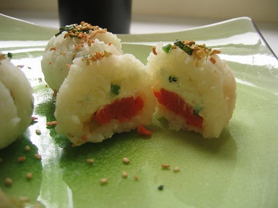 Simple Rice Balls : 5 Steps (with Pictures) - Instructables