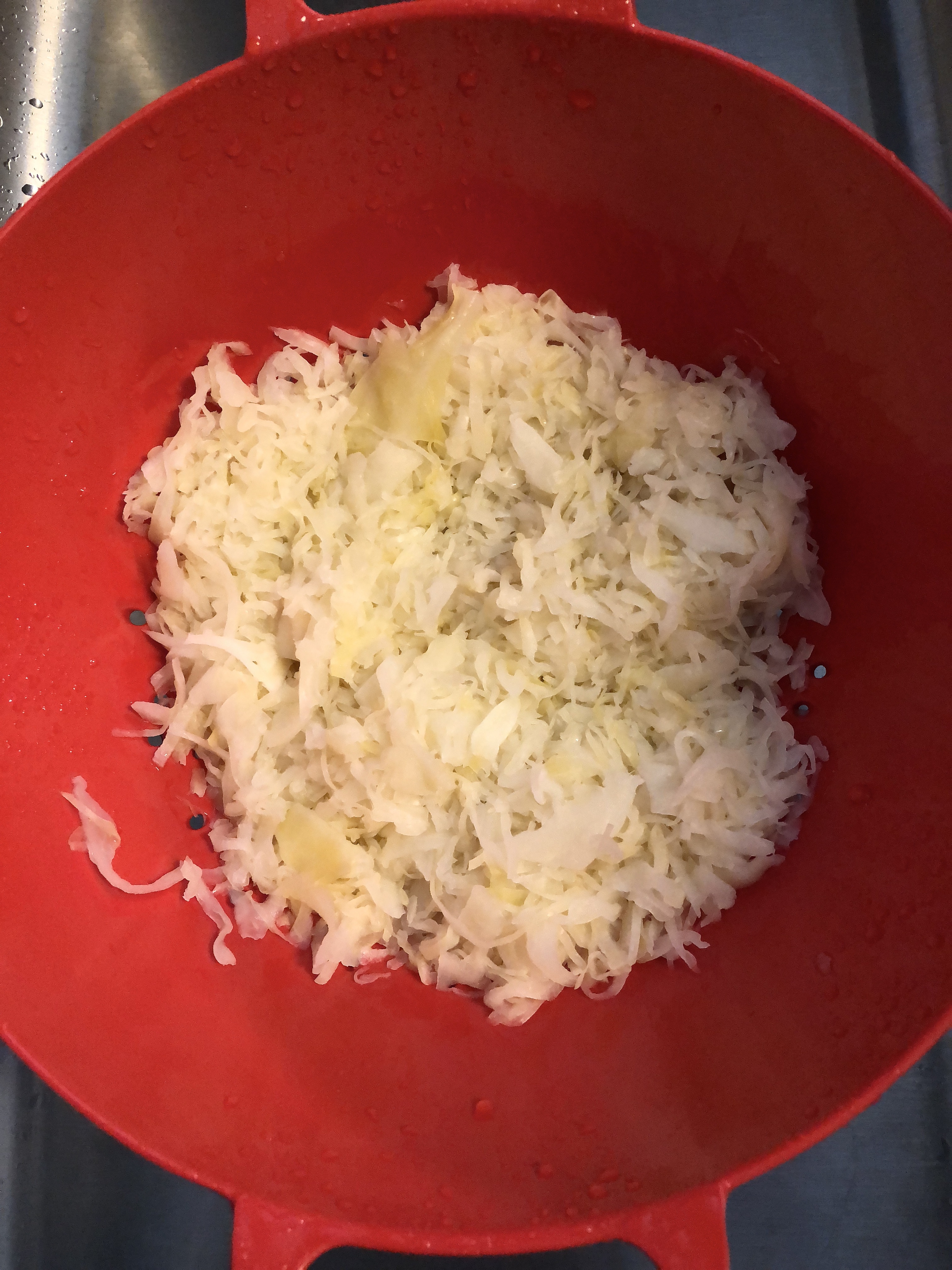 German Sauerkraut and Sausage, in Crock Pot 14 Steps (with Pictures