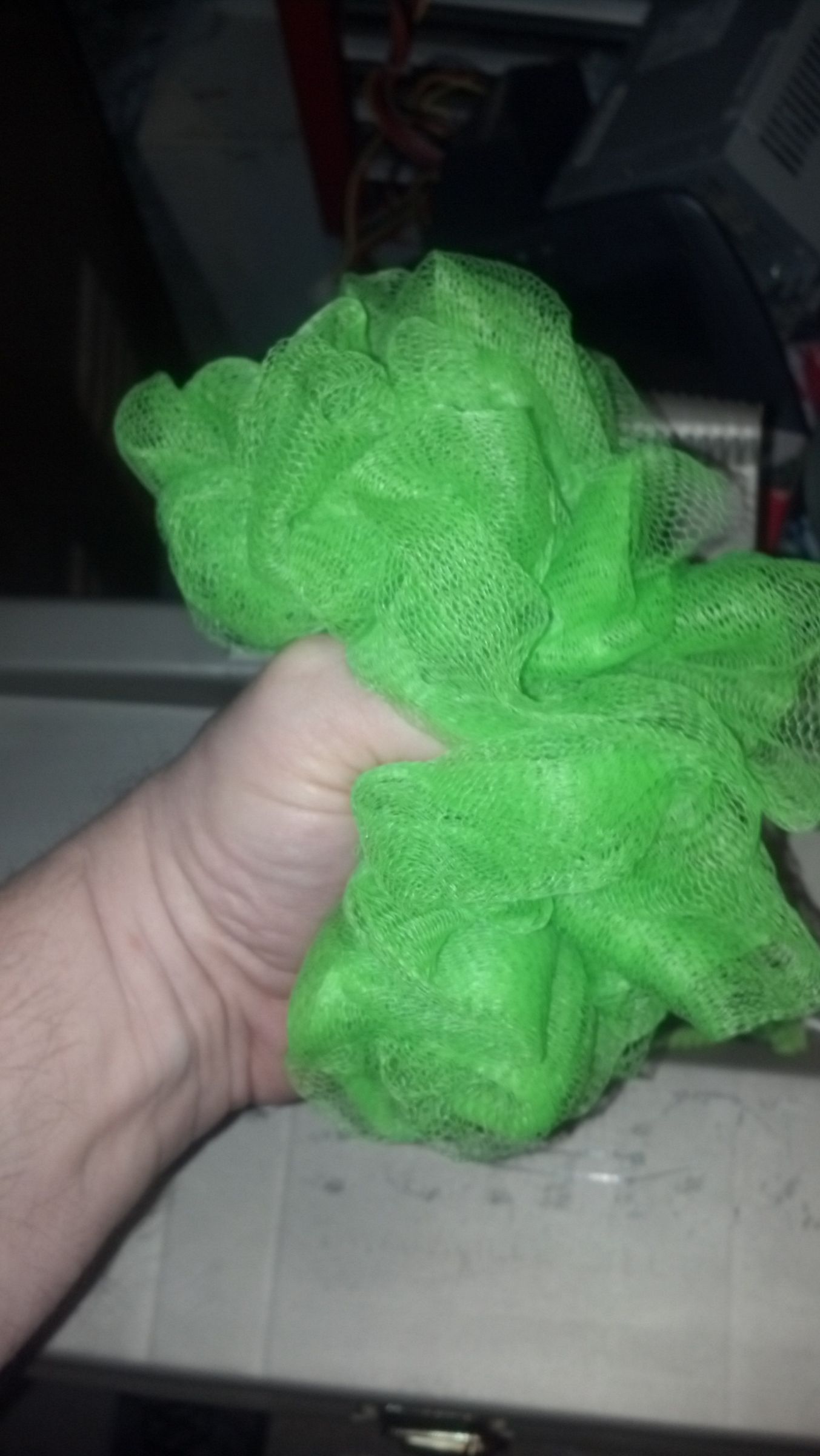 Shower Puff Fix. 3 Steps Instructables