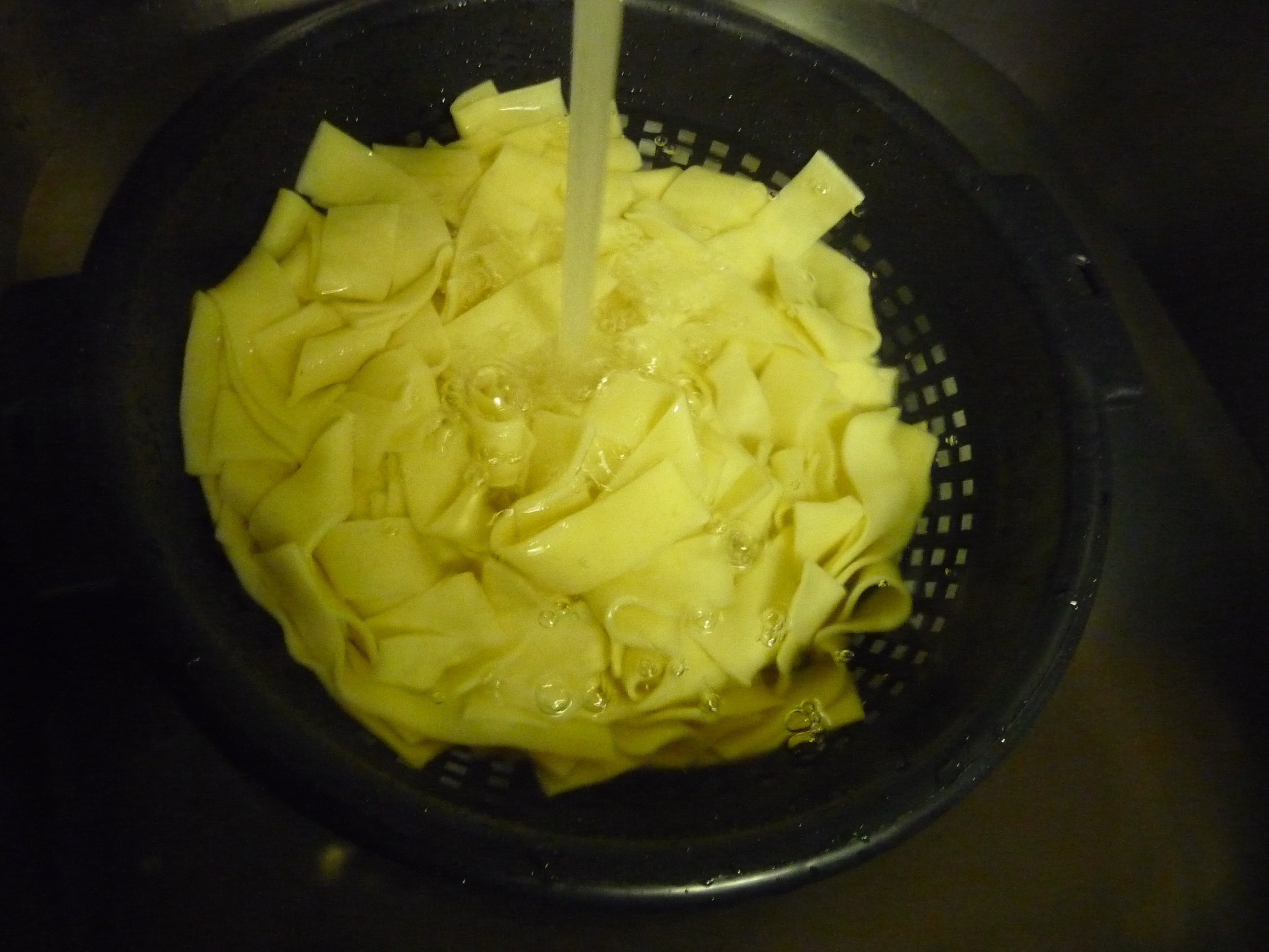 How to Fry Up Crispy Egg Noodle Chips (with Pictures) Instructables