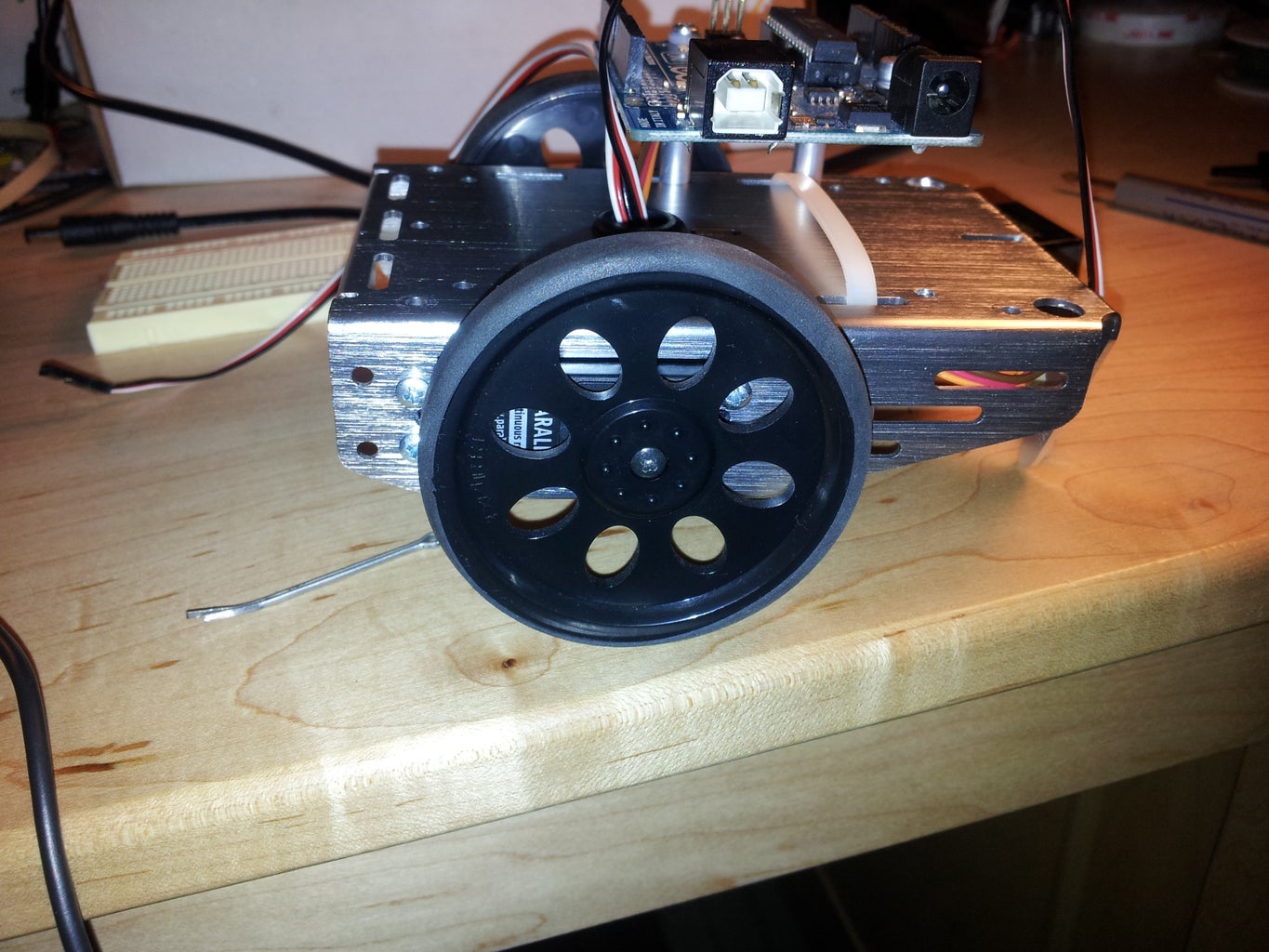 How to Make an Obstacle Avoiding Arduino Robot : 10 Steps (with ...