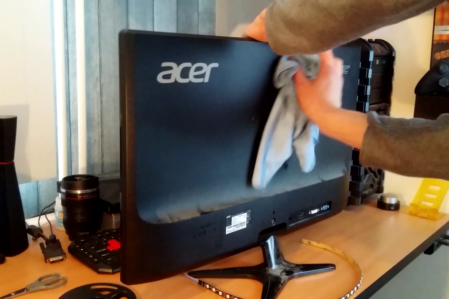 Mounting the Electronics Onto Your Monitor