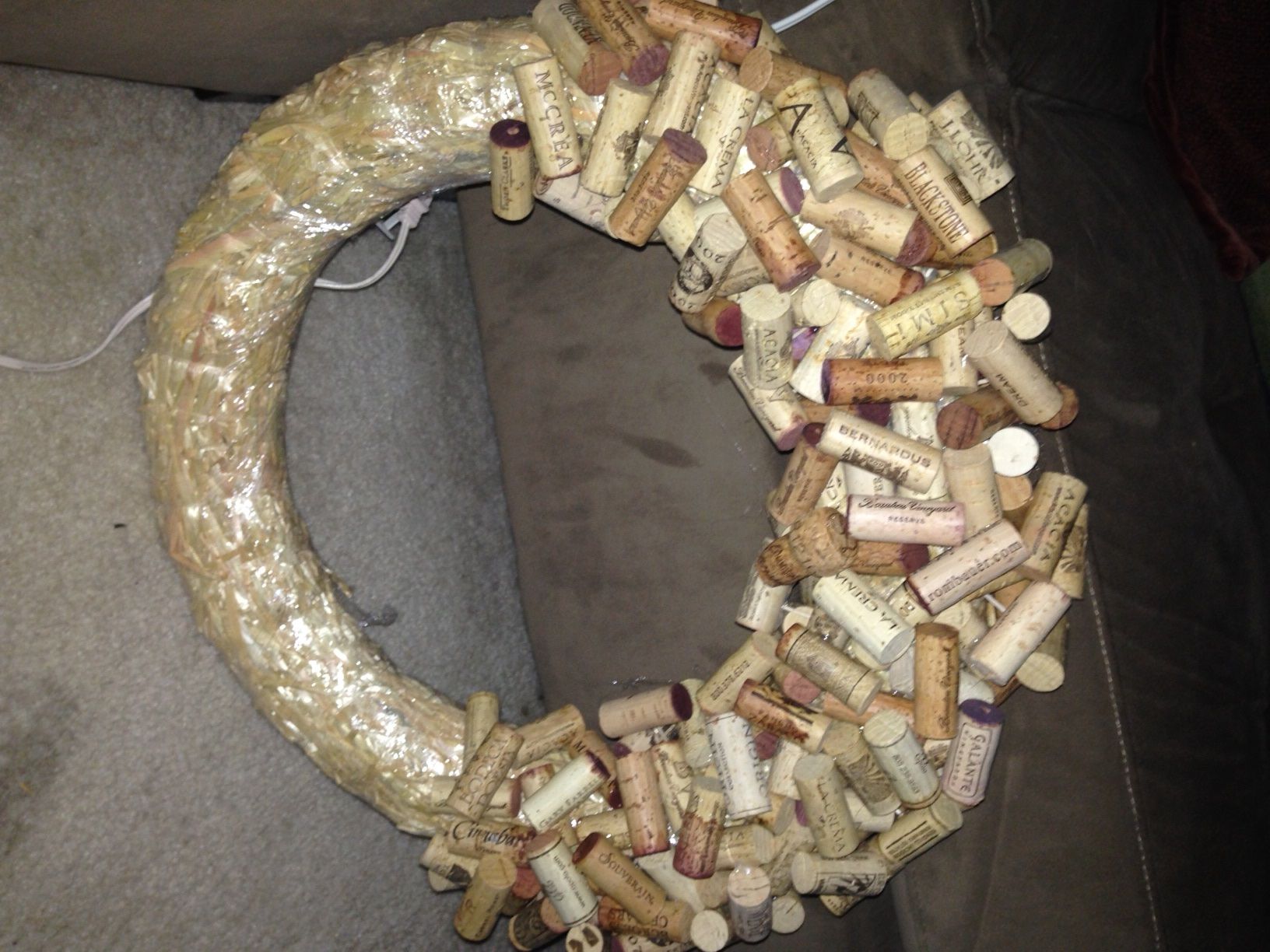 Wine Cork Wreath 4 Steps Instructables