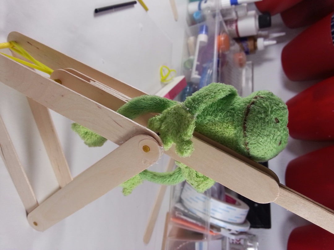 Catapult Made With Tongue Depressors and Rubber Bands 8 Steps (with