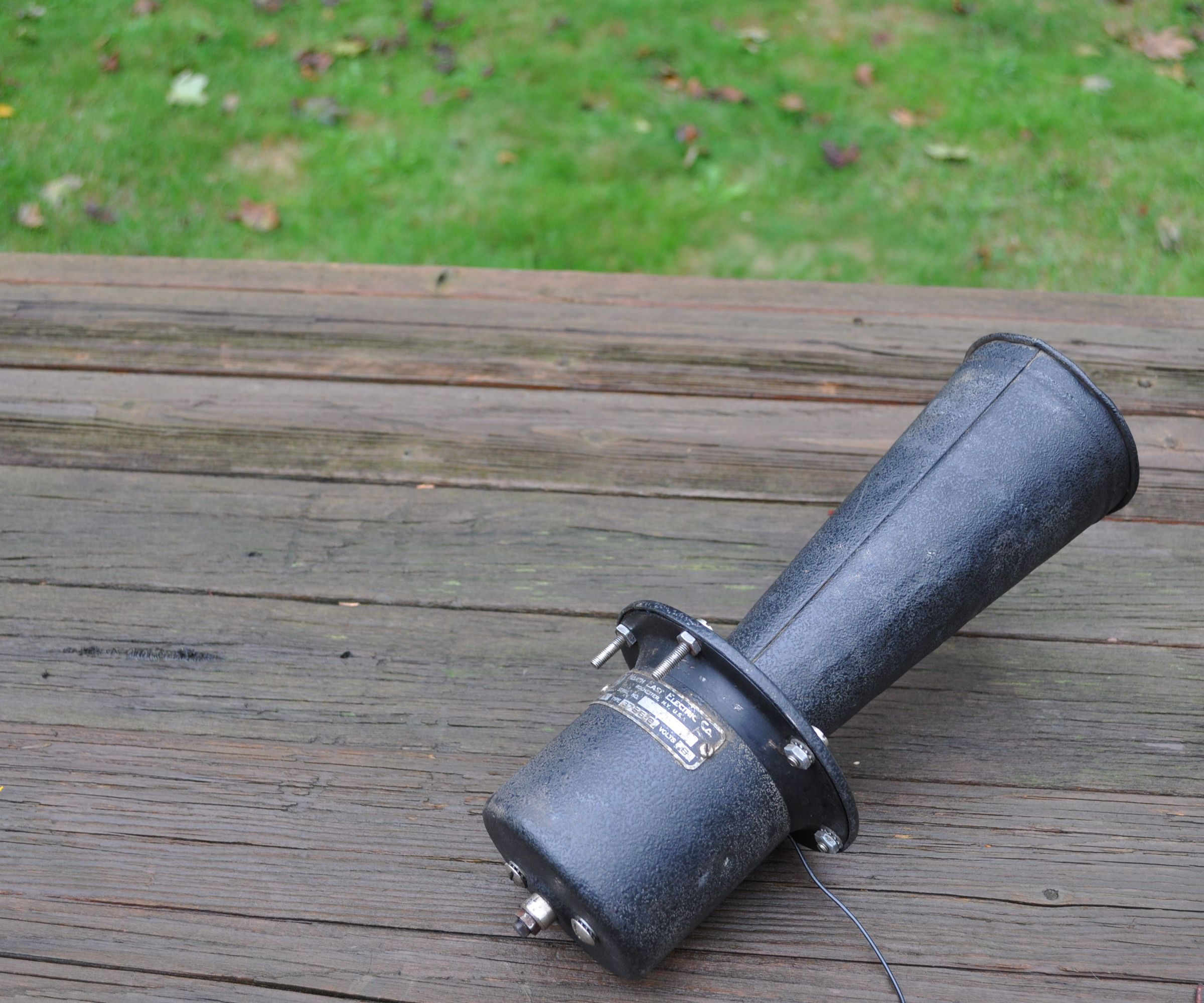 Klaxon/Ahooga Horn Lubrication 