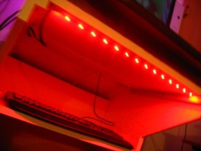 Haga un perfil delgado e integre las tiras de LED en el gabinete