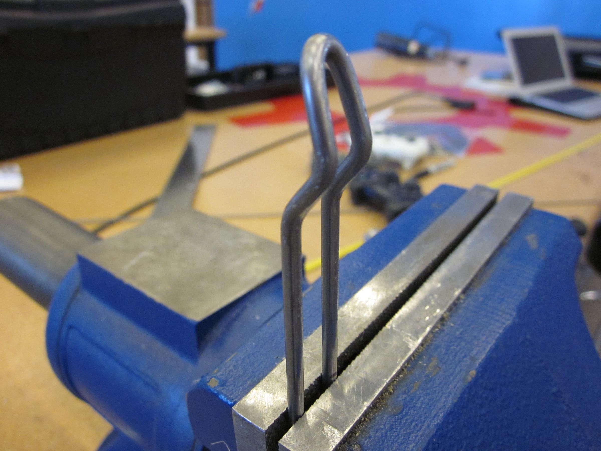 Android Tablet PS3 / Xbox360 Controller Mount I Made It at 4 Steps (with Pictures