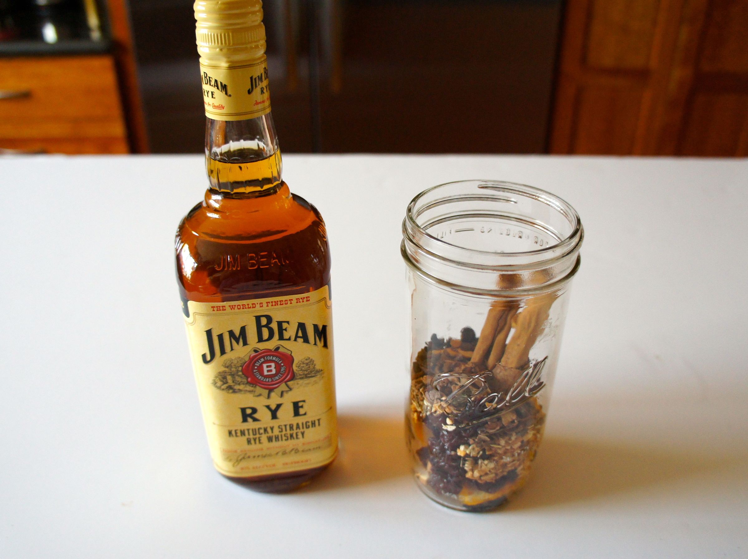 D.I.Y. Angostura Cocktail Bitters 7 Steps (with Pictures) Instructables