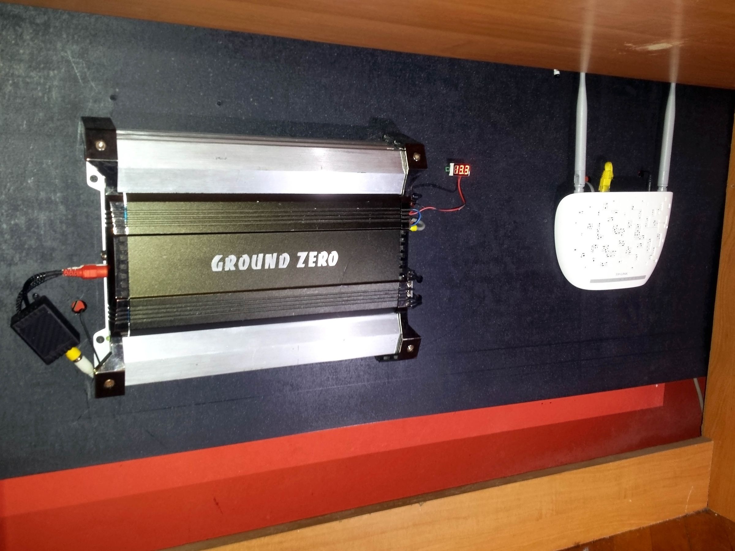 How to Properly Hook Up a Car Amplifier 