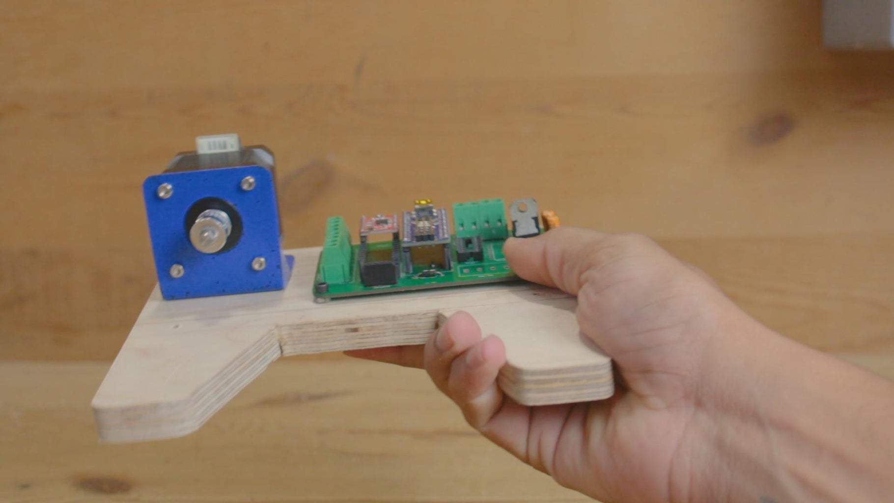 DIY Arduino Based Auto Label Dispenser Machine : 4 Steps (with Pictures ...