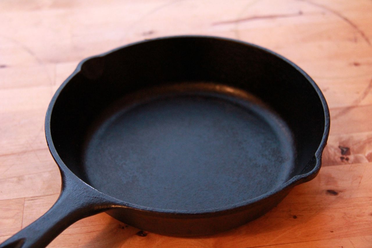 Best Way To Season Cast Iron Pans Flax Seed Oil 6 Steps With Pictures Instructables