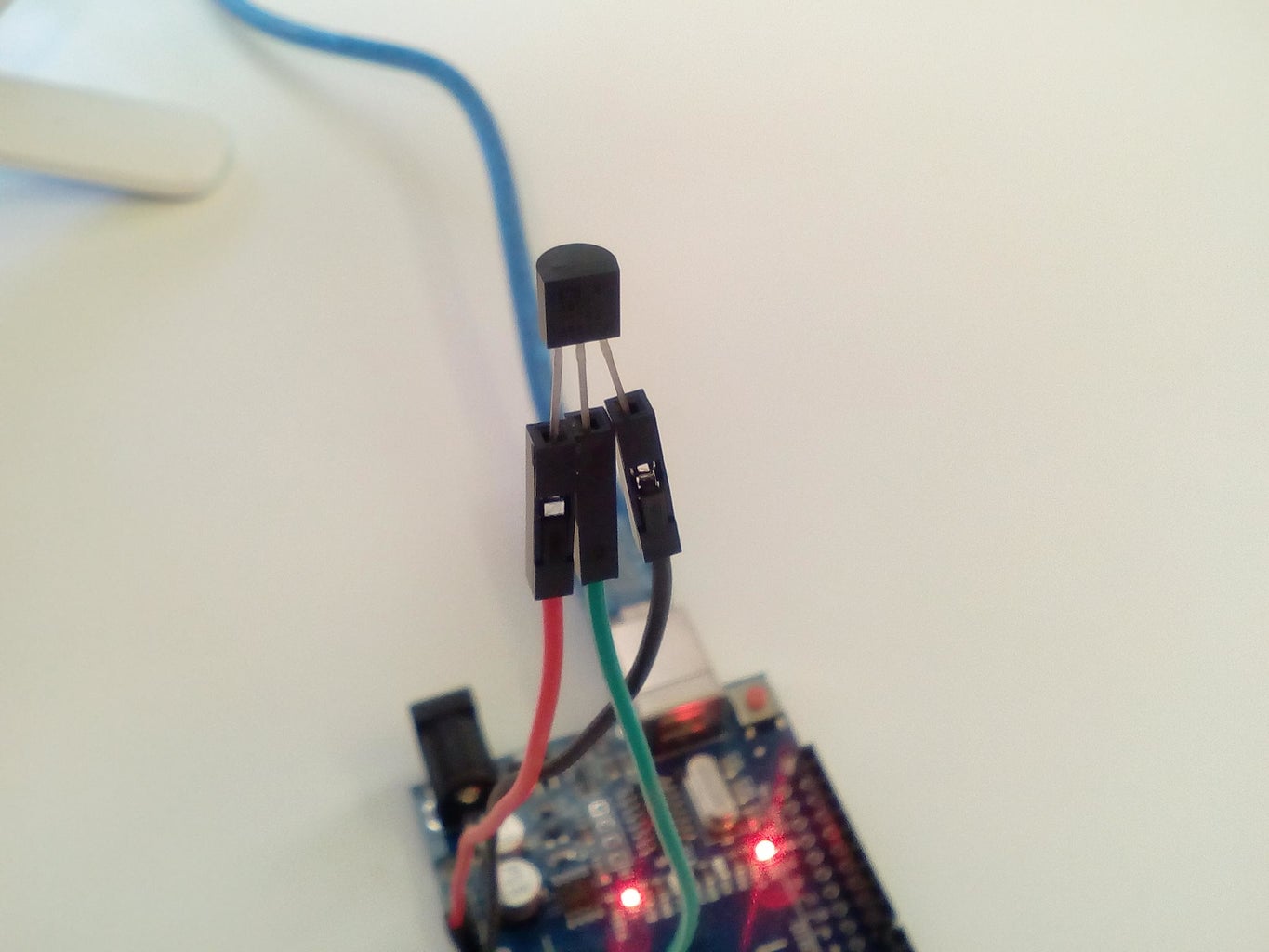 TMP36 Temperature Sensor : 3 Steps (with Pictures) - Instructables