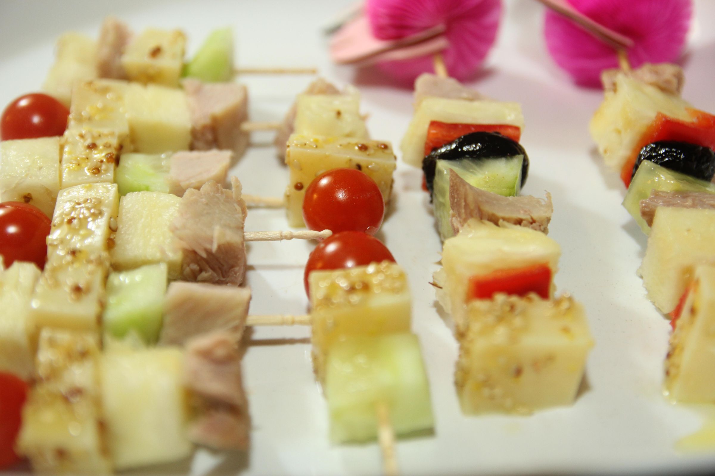 Classic 60's Cocktail Party Cheese & Pineapple on Sticks & Flower Power Stacks 4 Steps