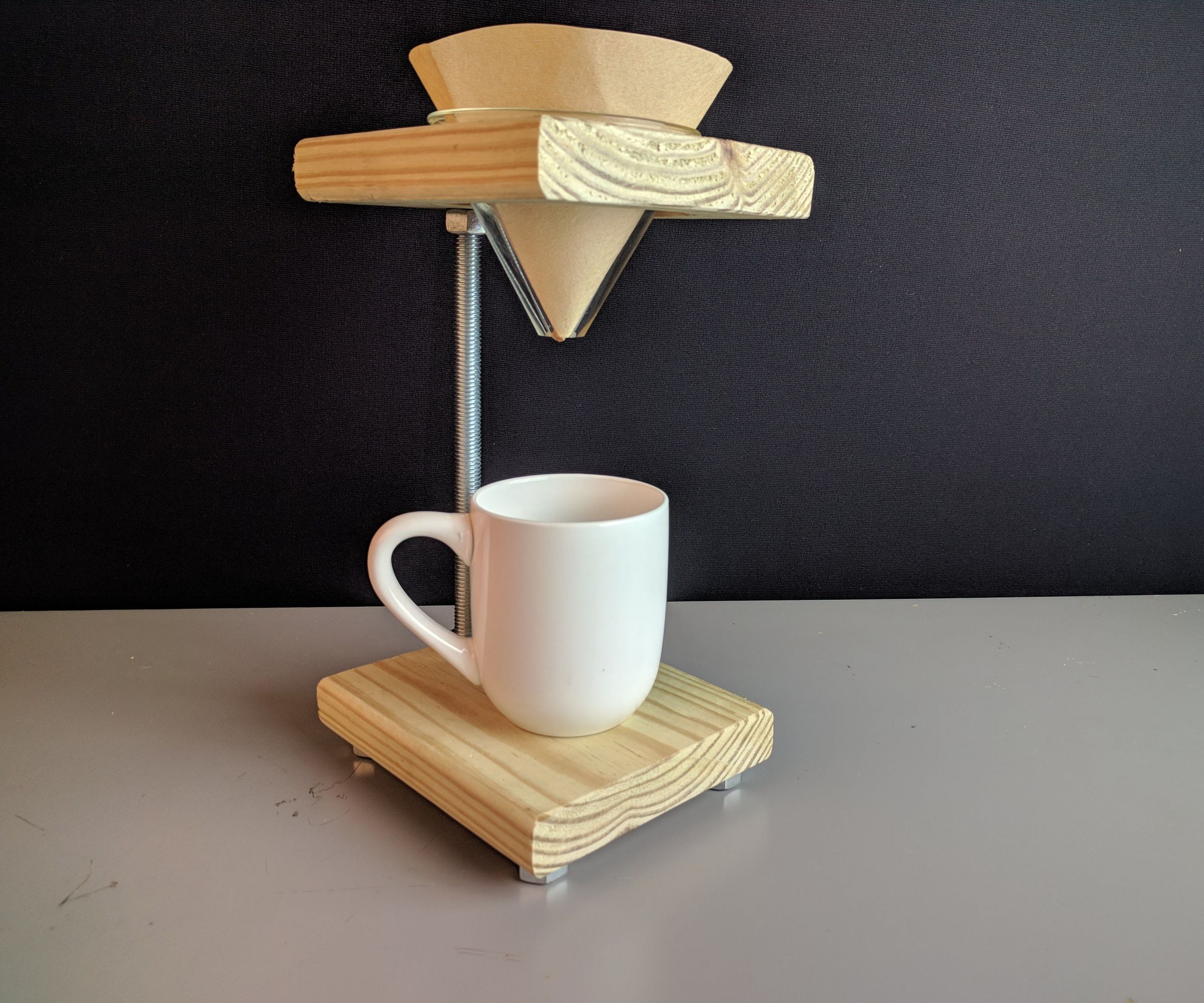 Simple Pour Over Coffee Stand : 6 Steps 