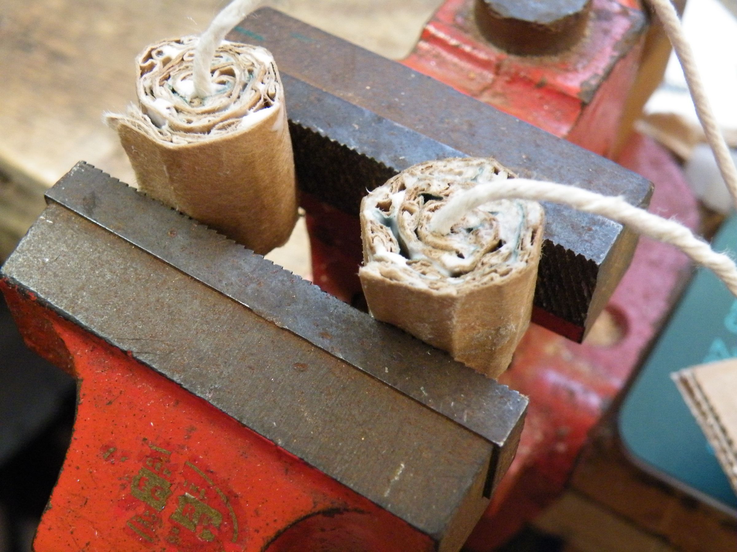 Climbing Cardboard Gorilla 8 Steps (with Pictures) Instructables