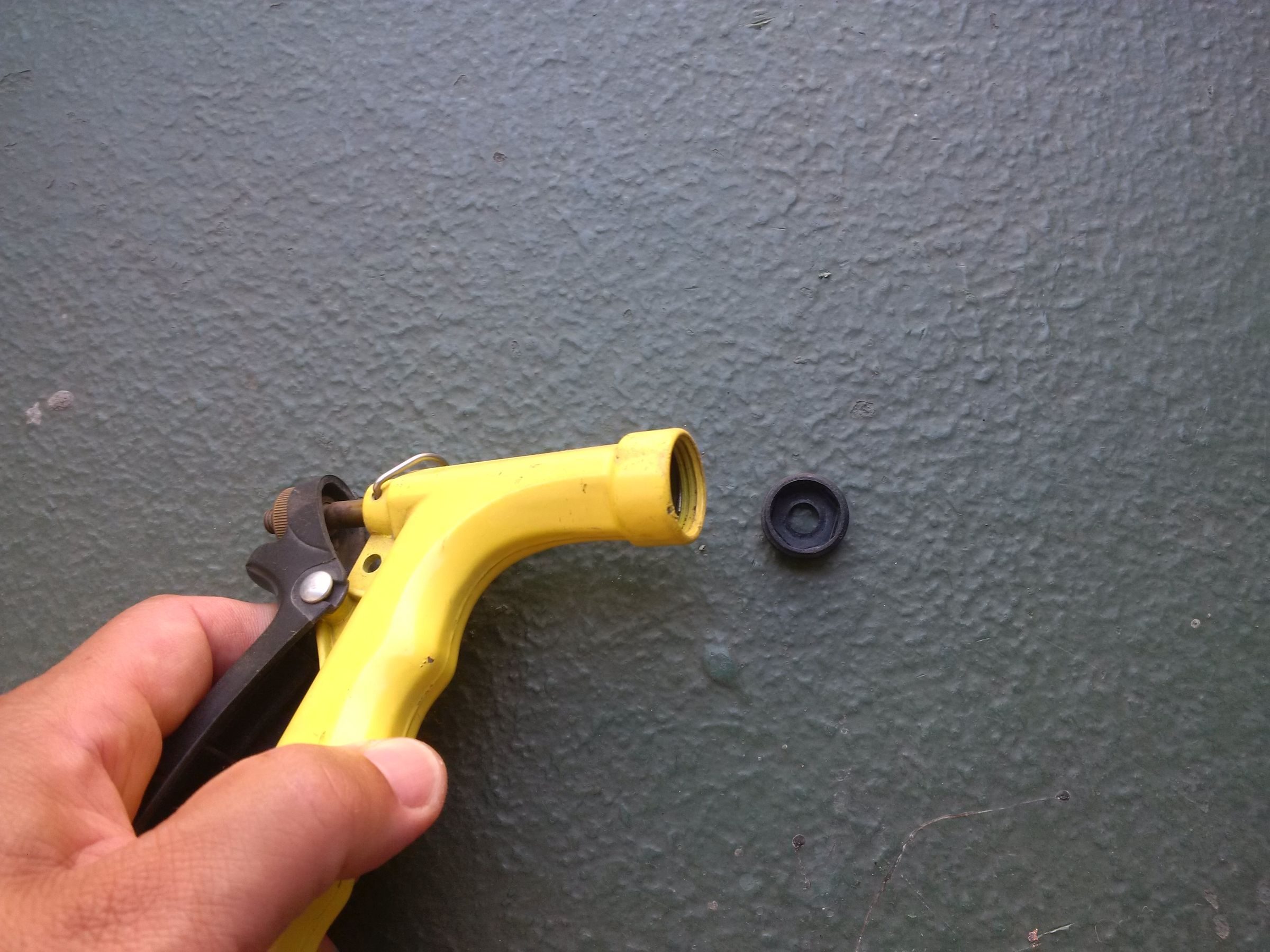 How to Repair a Hose Nozzle 4 Steps (with Pictures) Instructables