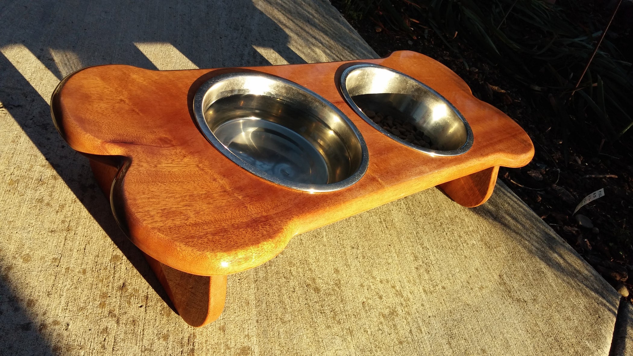 Wooden Dog Bowl Table for Spot 11 Steps (with Pictures) Instructables