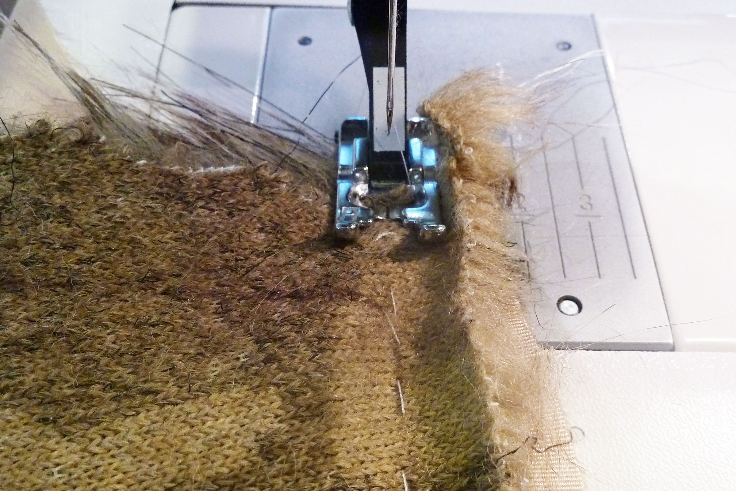 How to Cut & Sew Faux Fur 6 Steps (with Pictures) Instructables