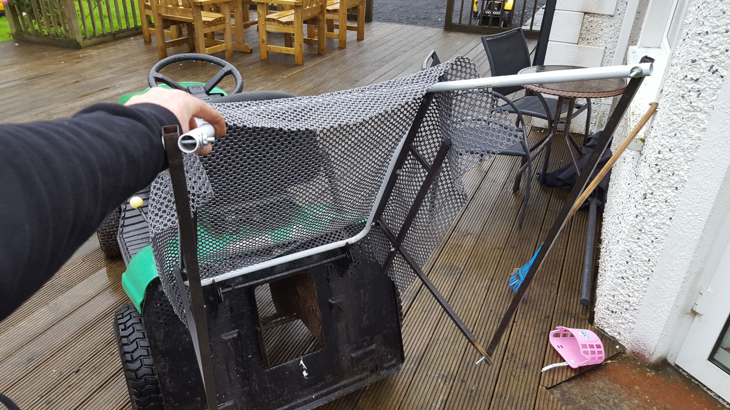 Rideon Mower Rebuild + Homemade Grass Catcher Build! 8 Steps (with
