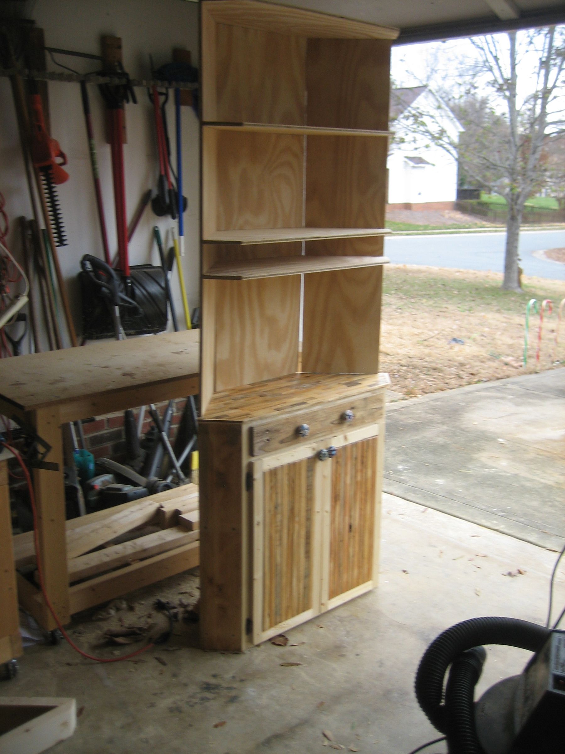 KITCHEN CORNER HUTCH 18 Steps (with Pictures) Instructables