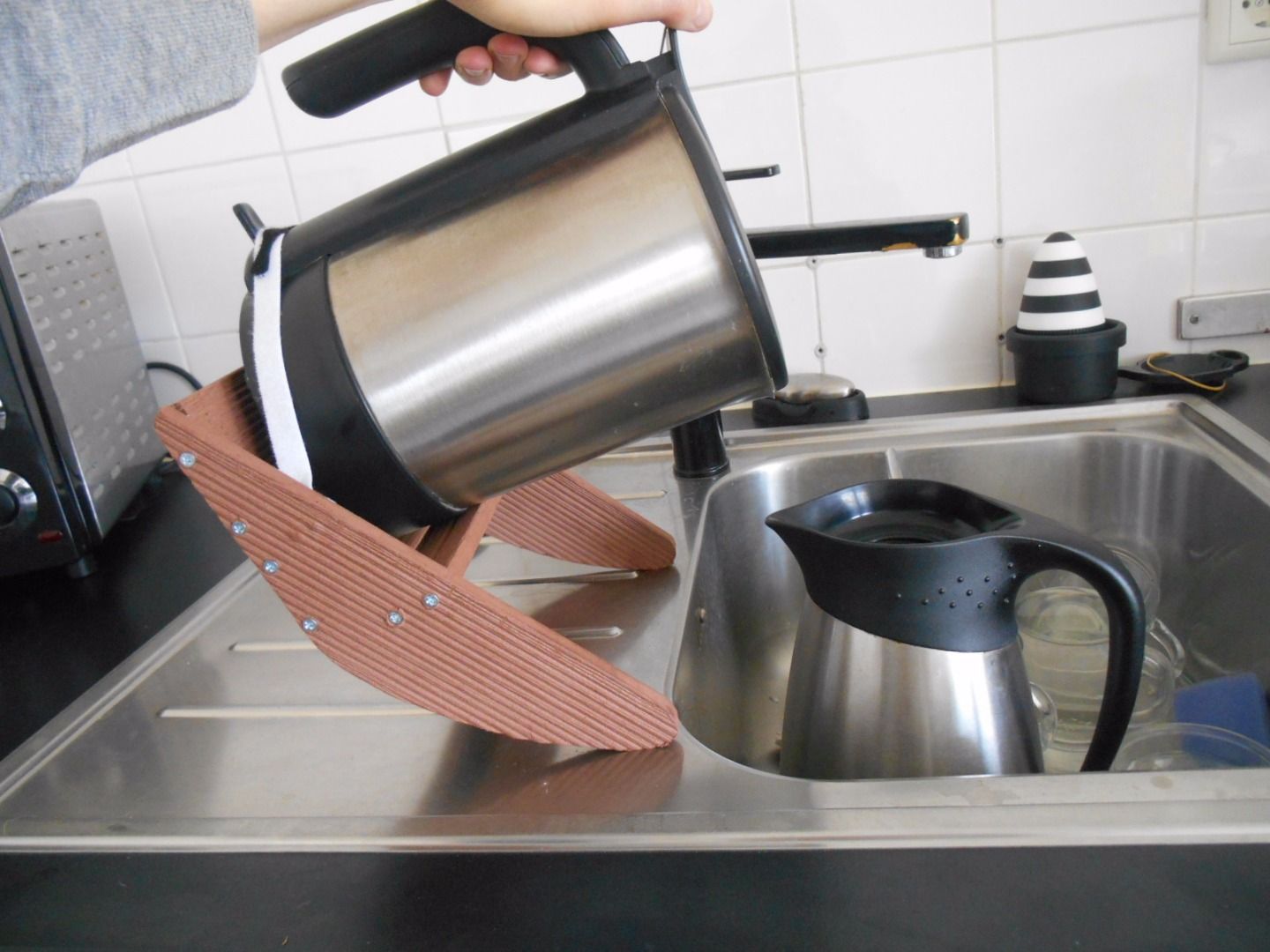 DIY Pouring Aid 4 Steps Instructables