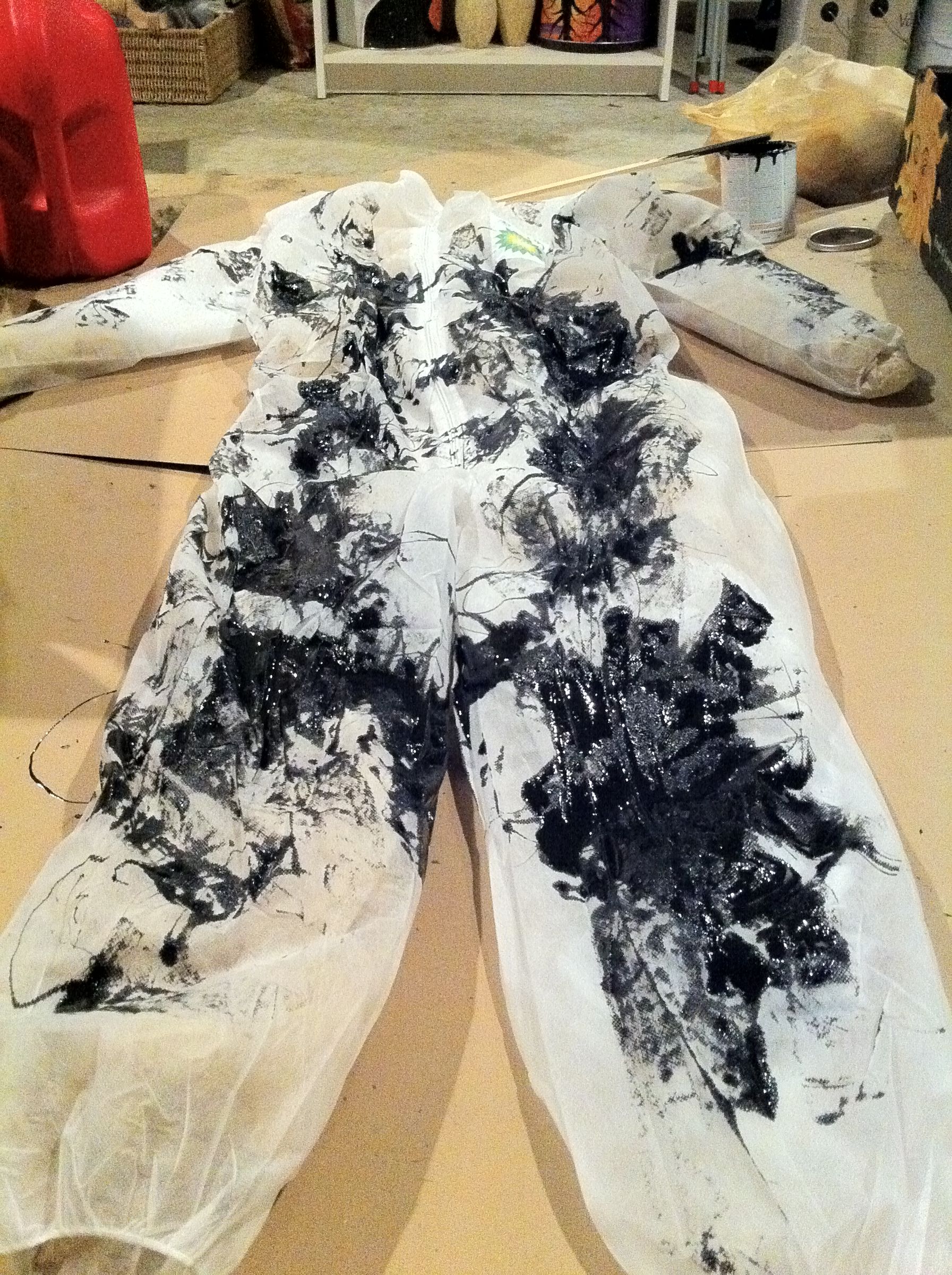 BP Oil Spill CleanUp Costume 5 Steps (with Pictures) Instructables