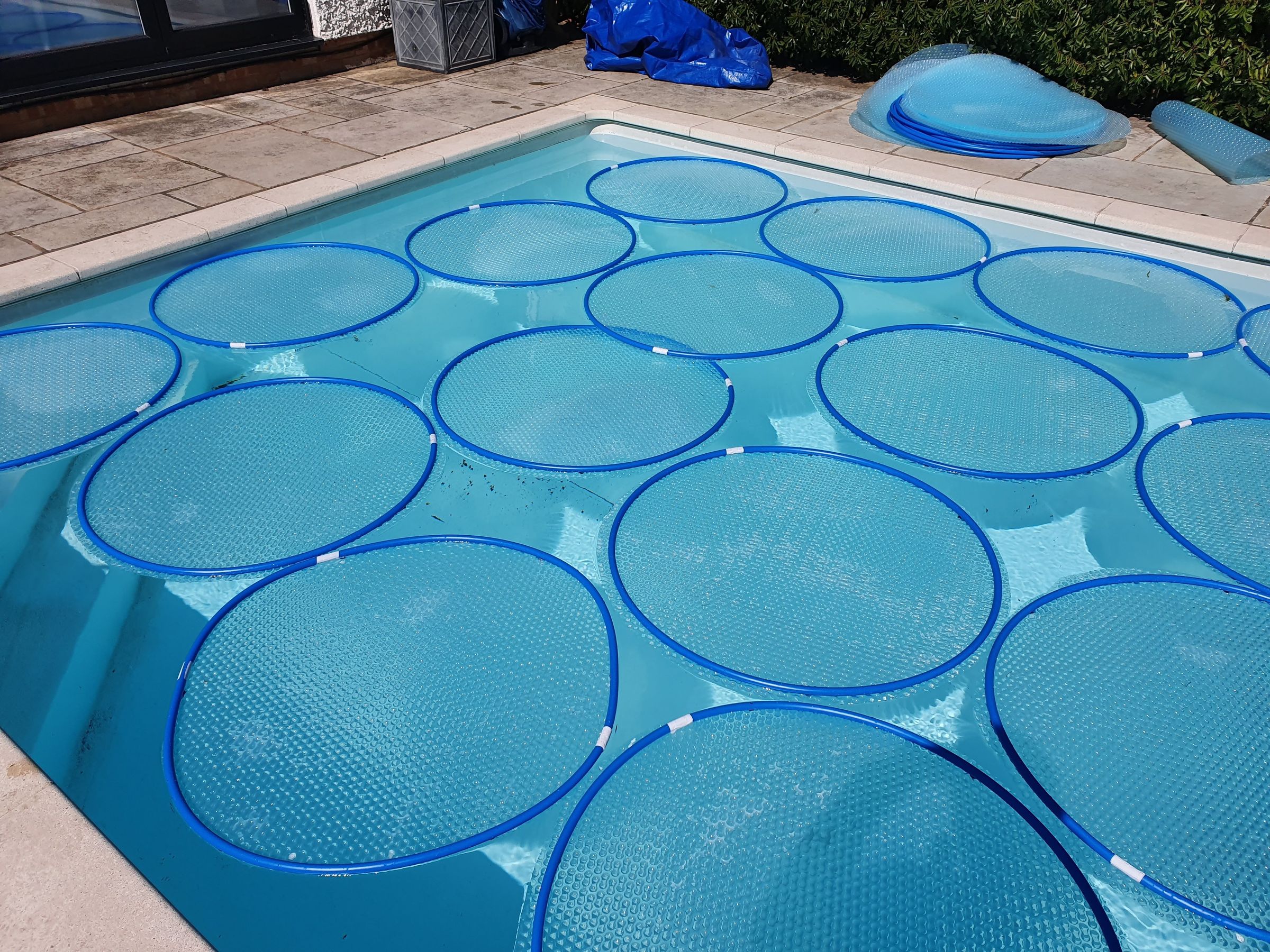 Heat Your Pool With Solar Lily Pads 4 Steps (with Pictures