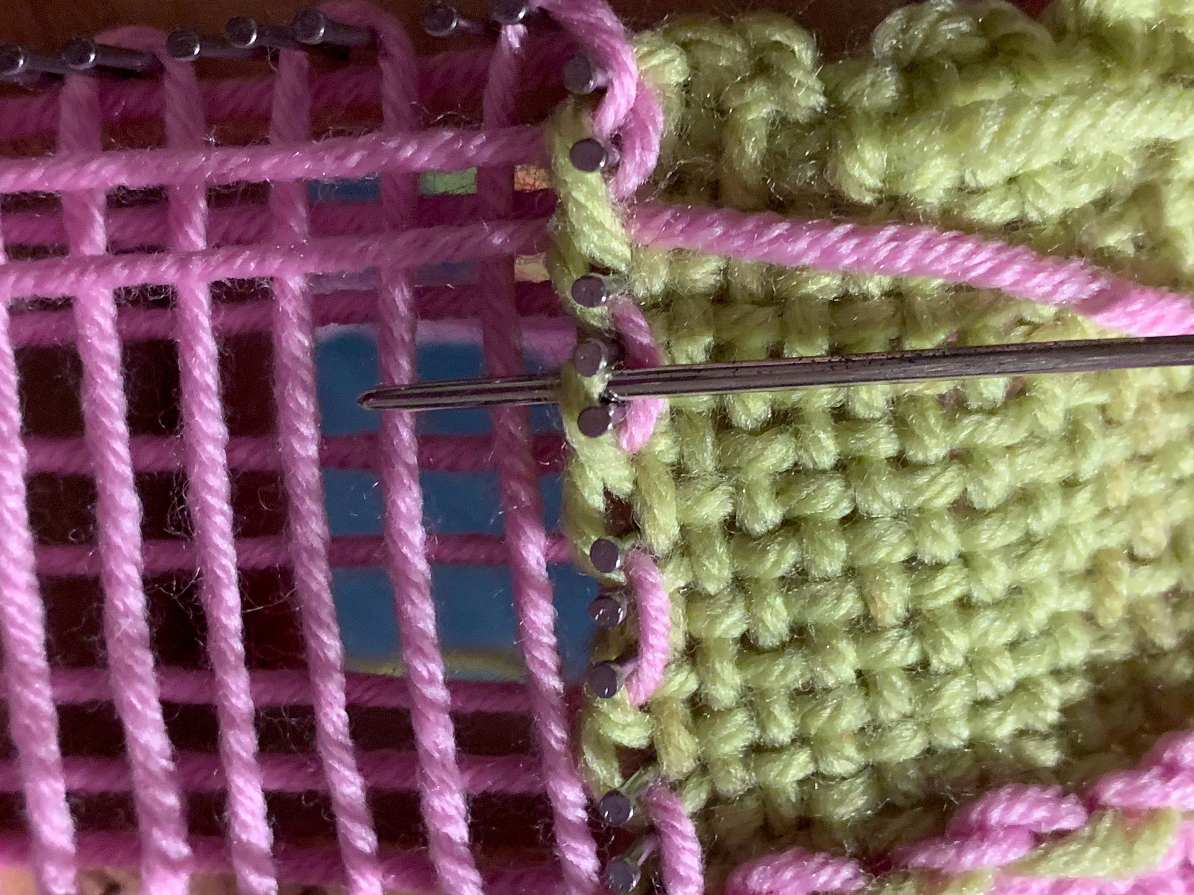 Invisible Join for Pin Loom Squares As You Weave 8 Steps (with Pictures) Instructables