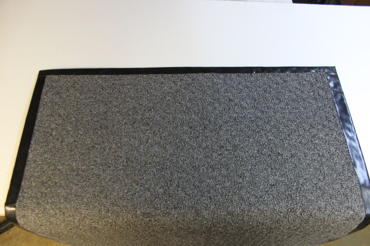 Make A Rug With Carpet Remnants And Duct Tape Instructables