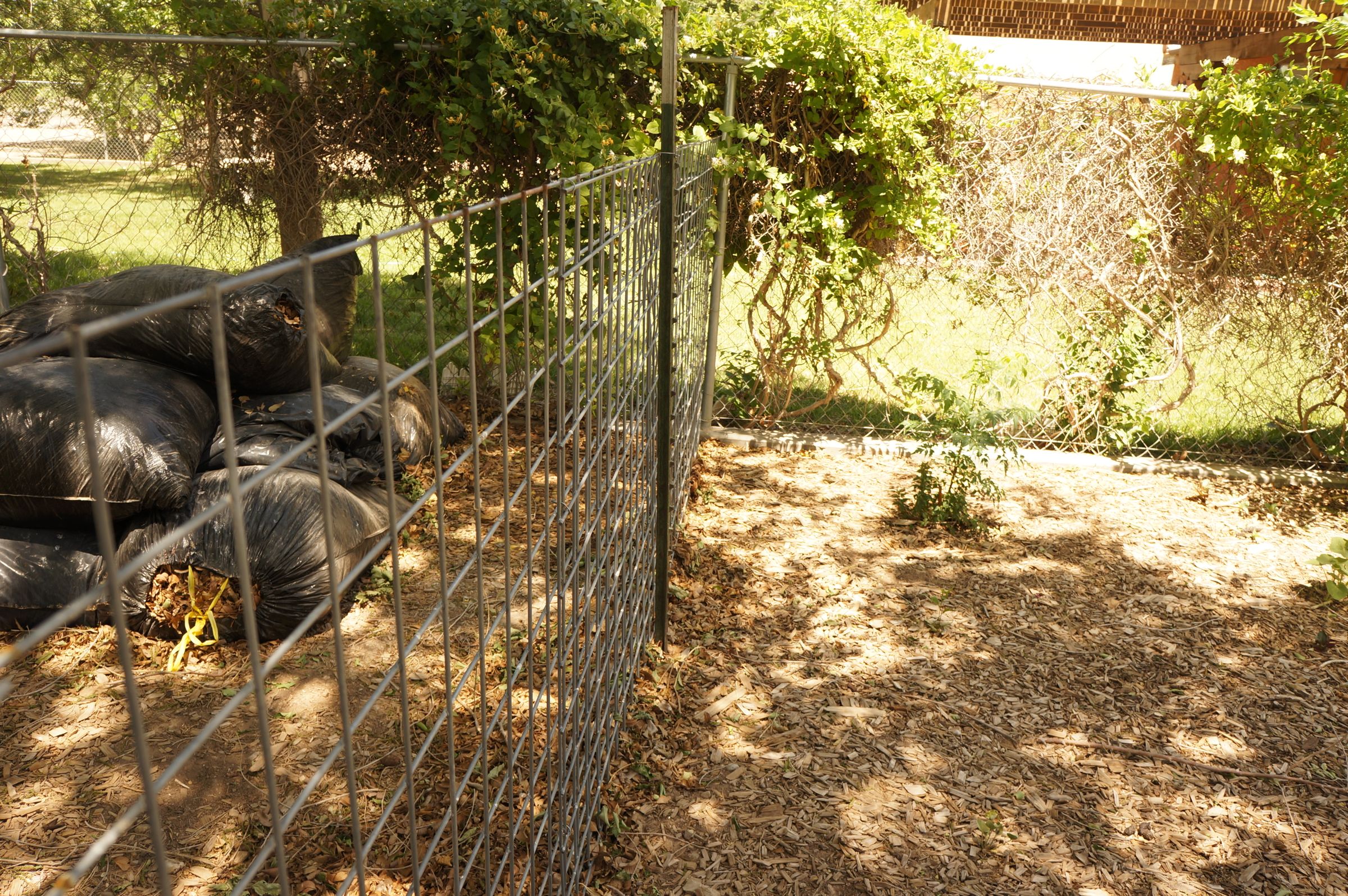 Cheap Easy Dog Run to Build 6 Steps Instructables