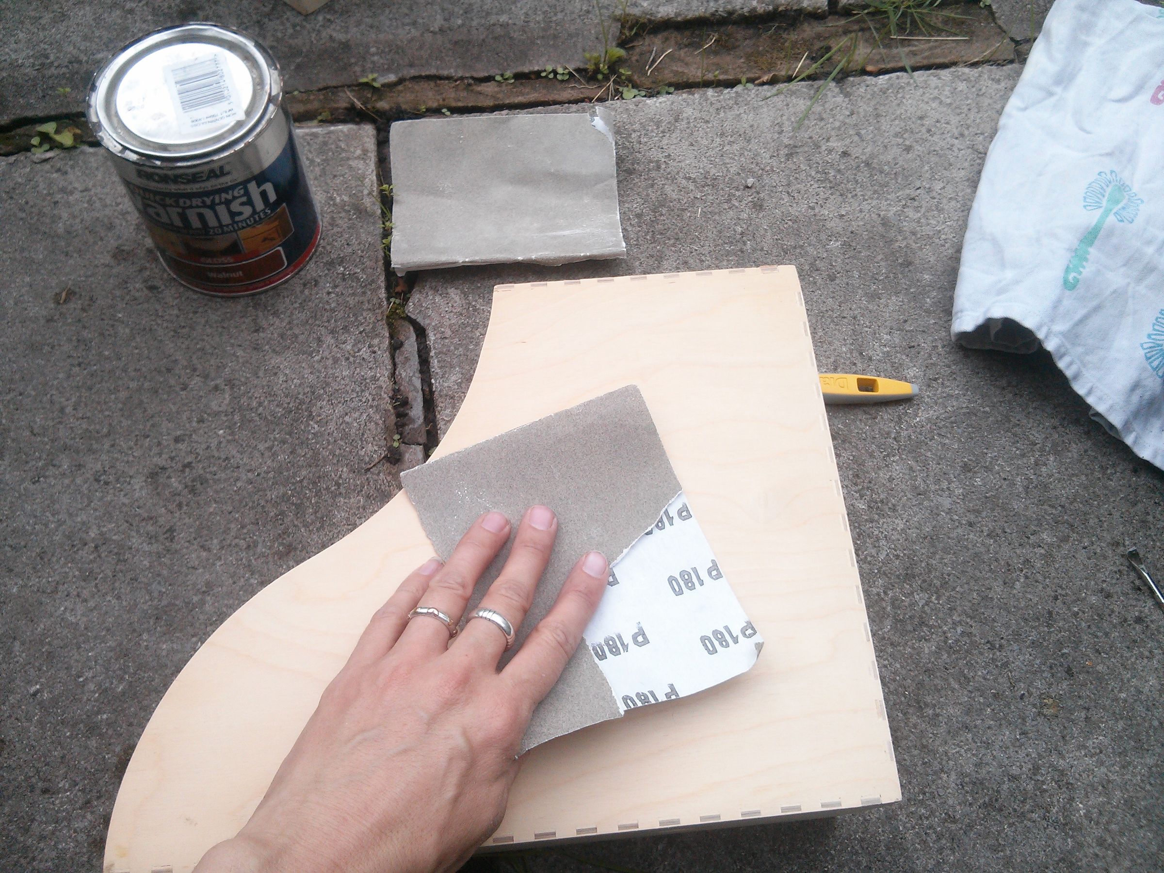 Floating Bedside Table : 3 Steps (with Pictures) - Instructables