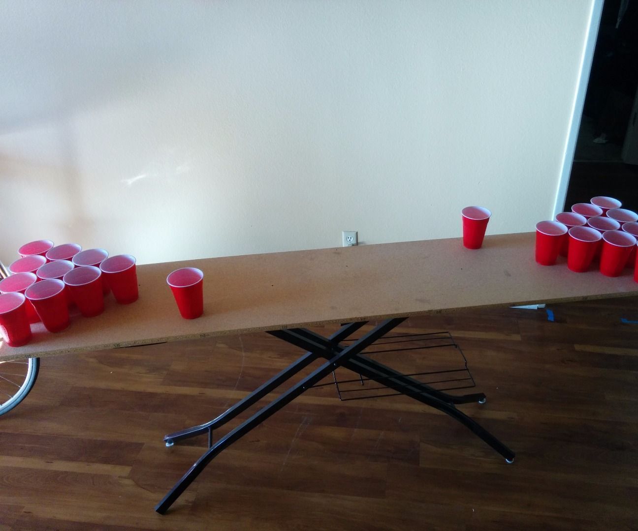 Easy College Beer Pong Table 3 Steps Instructables