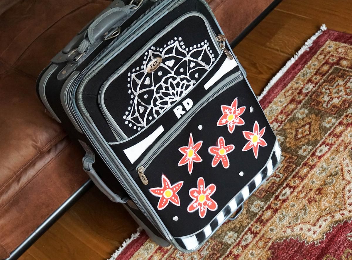 Fun Ways to Decorate a Suitcase | Painting Fabric Luggage : 8 Steps ...