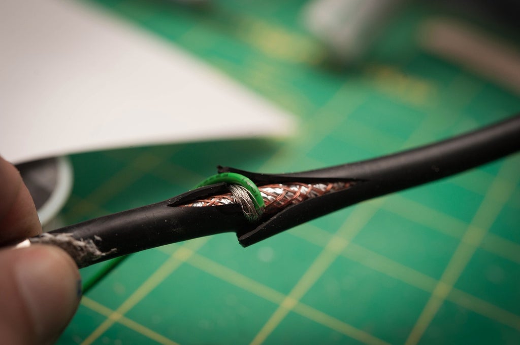 NOAA Satellite Signals With a PVC QFH Antenna and Laptop : 9 Steps (with  Pictures) - Instructables