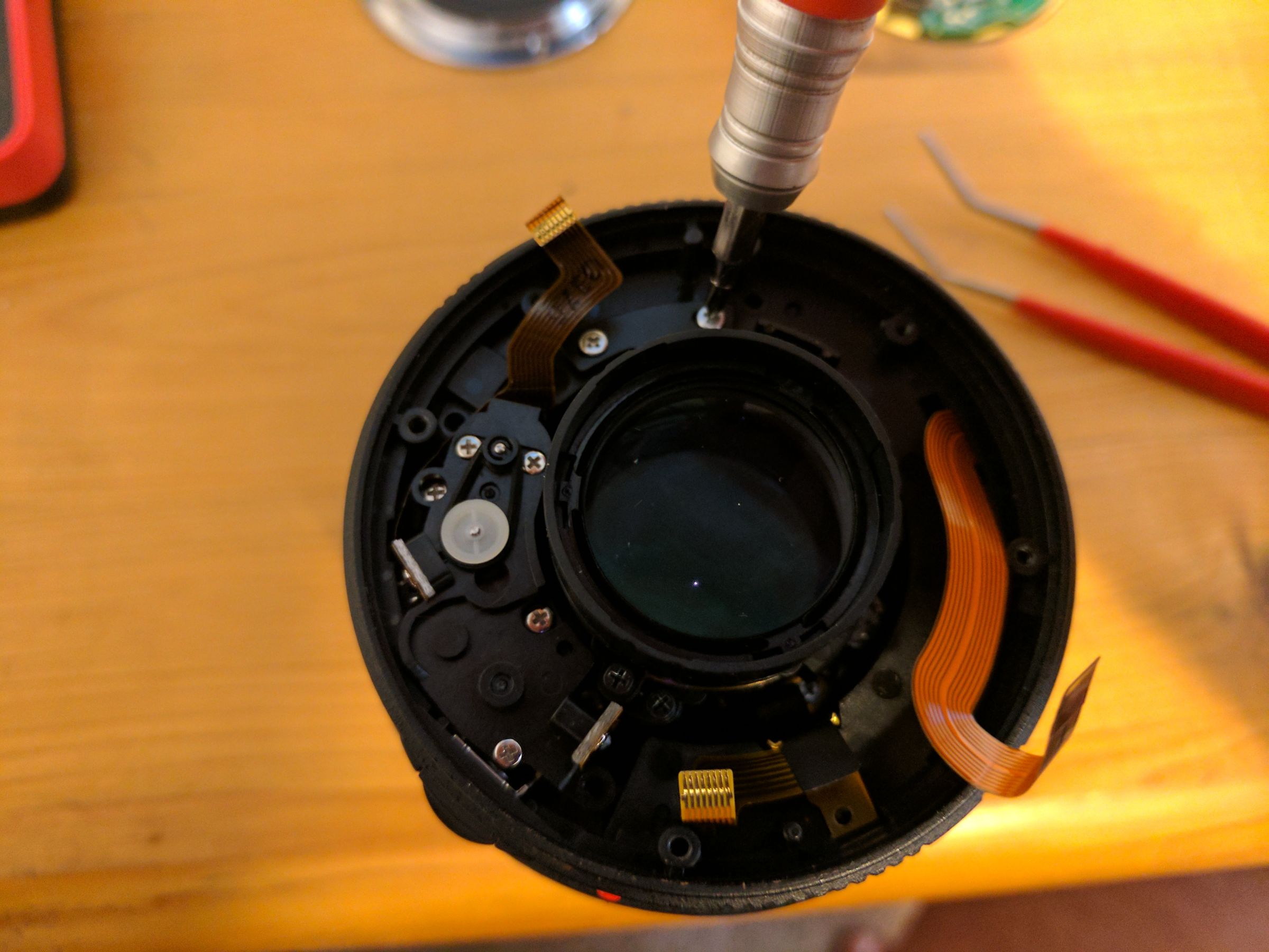 How to Fix Stuck Zoom Ring on a Tamron 1750 2.8 Non VC Canon Lens 7
