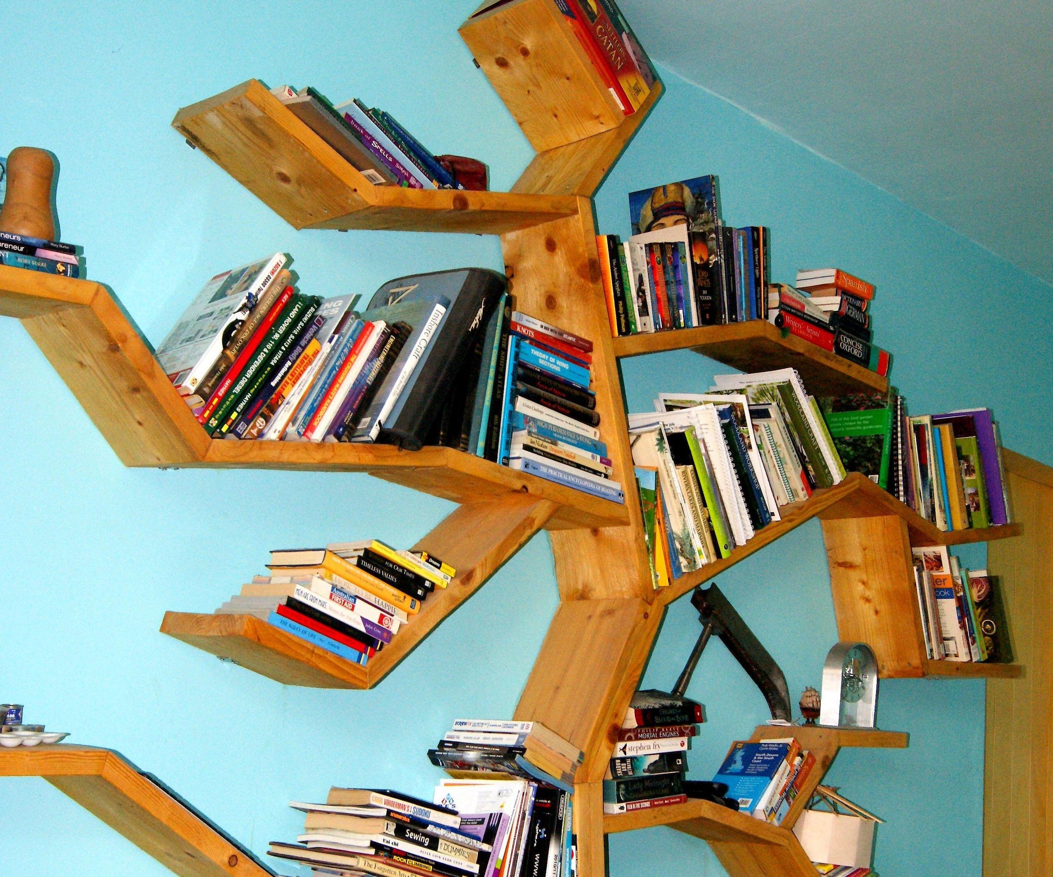 Tree of Knowledge, Scaffold Board Bookcase 4 Steps Instructables