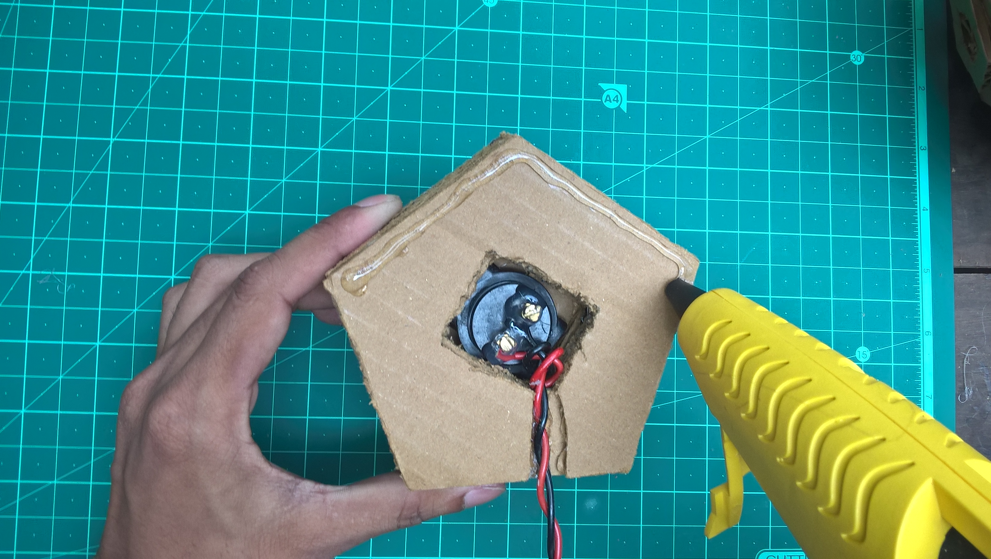 DIY Cardboard Lamp 8 Steps (with Pictures) Instructables