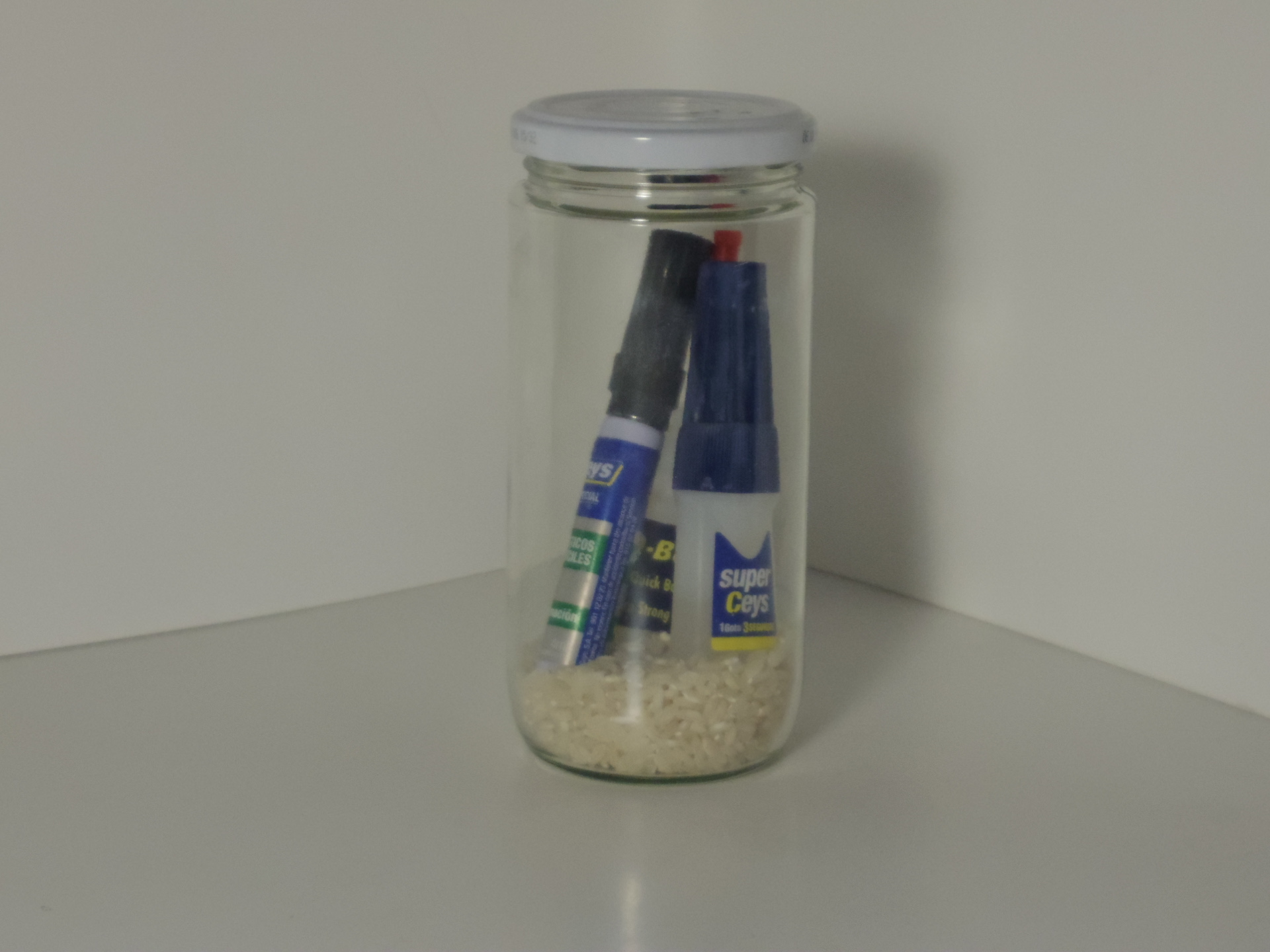 How to Prevent Super Glue From Drying 5 Steps (with Pictures