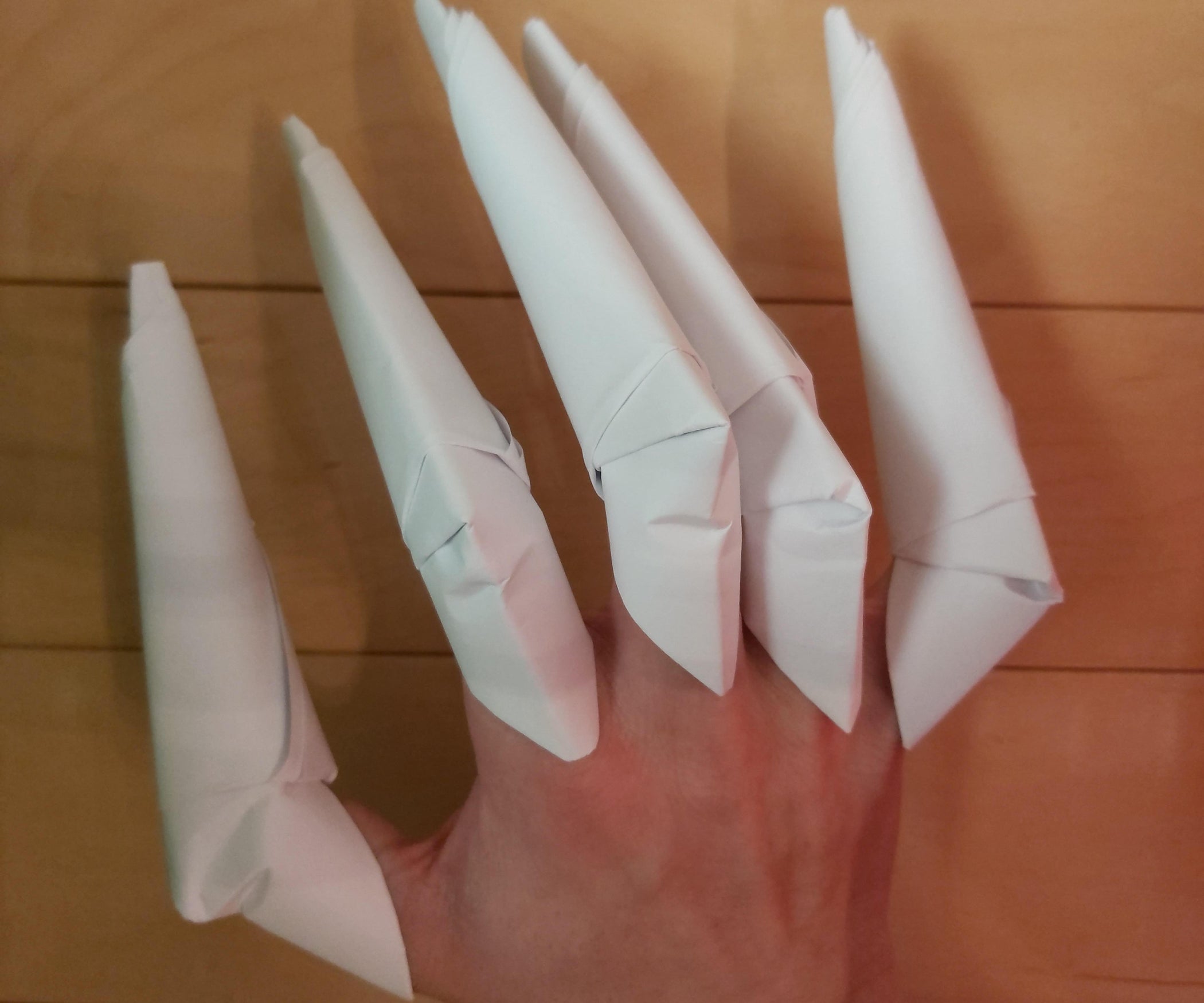 How to Easily Make Functional Paper Claws 11 Steps Instructables