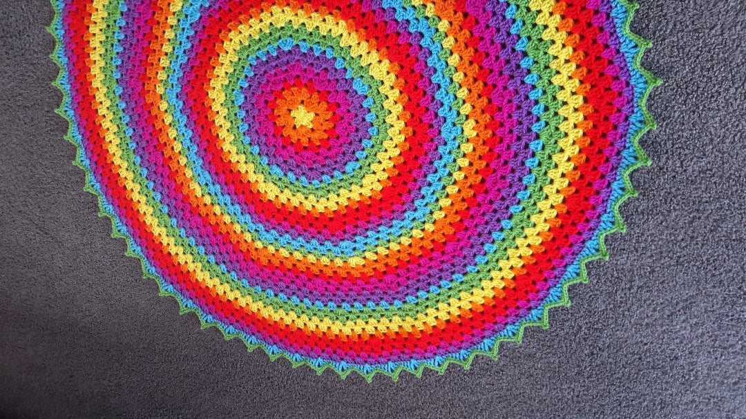 Round Granny Stitch Blanket Tutorial Instructables