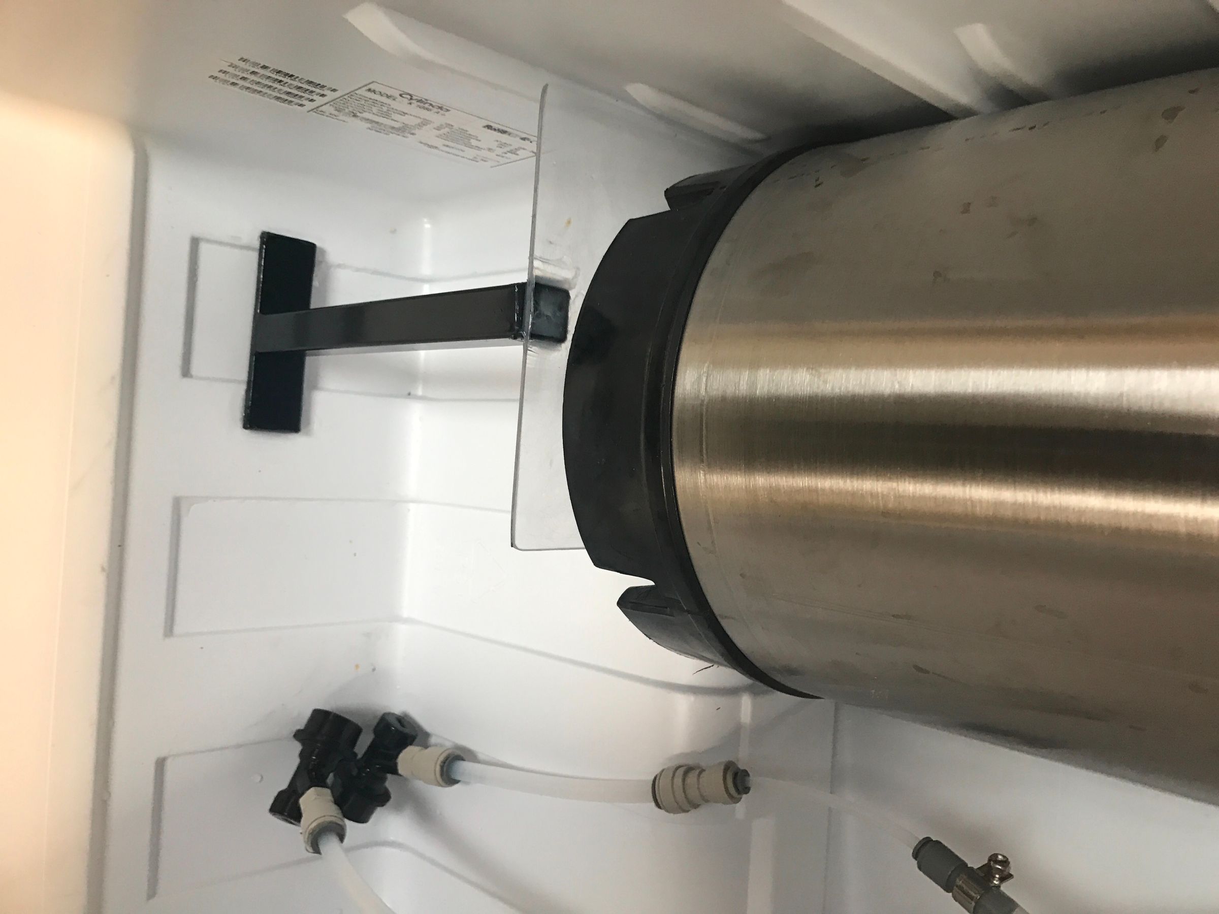 Convert a Mini Fridge Into a Kegerator 5 Steps (with Pictures) Instructables