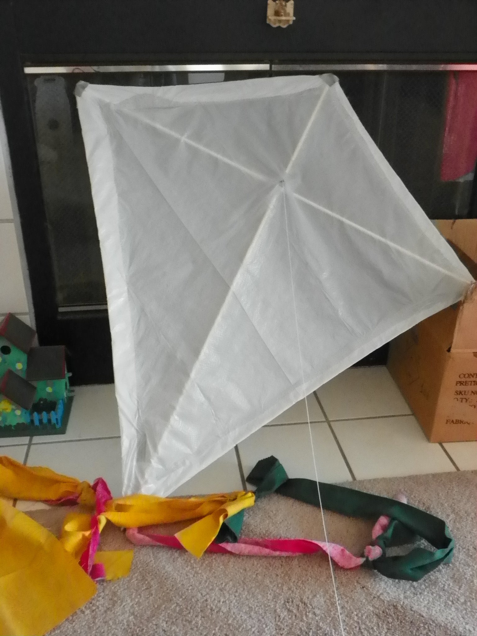 Learn How to Make a Kite! Instructables
