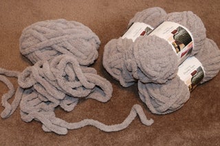Easy Chunky Hand Knitted Blanket In One Hour 9 Steps With Pictures Instructables