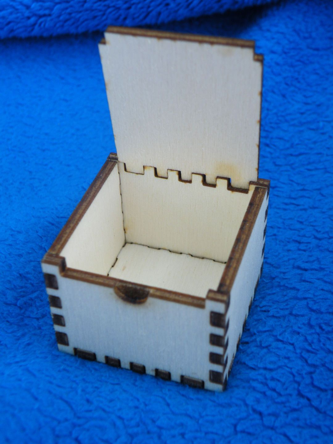 simple ring box