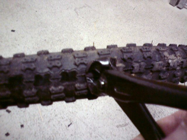 Blindaje Anti Pinchazos Para Neumaticos De Bicicleta : 7 Steps -  Instructables