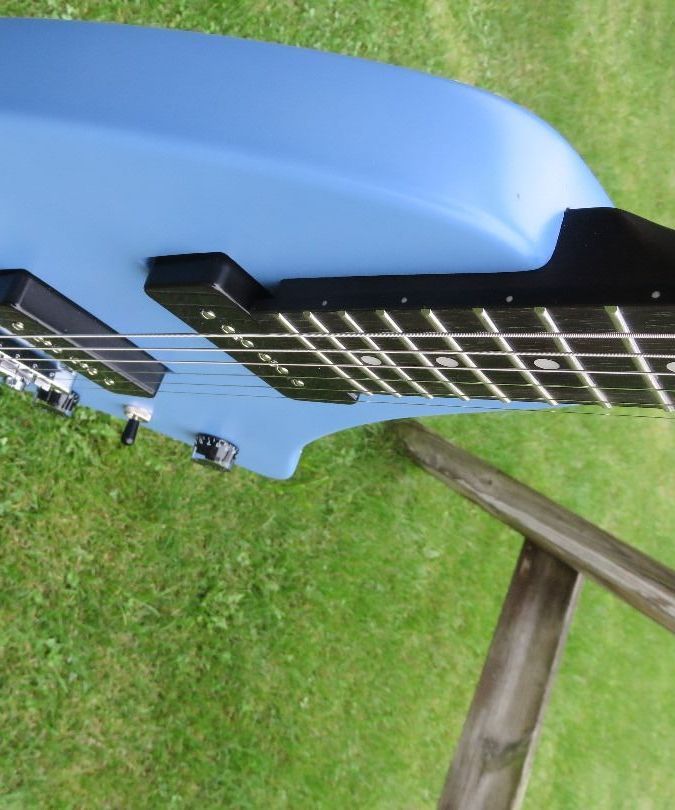 $150 custom ergonomic guitar DIY Project DIY Project Image