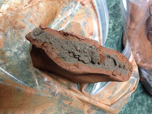 O sanduíche de lama indesejado - Evite.