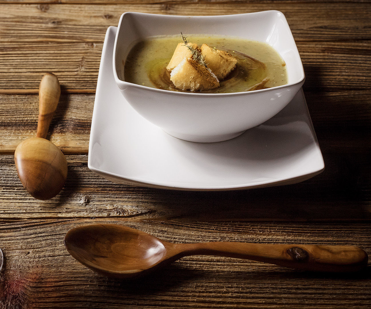 Beautiful Eating Spoons From Firewood