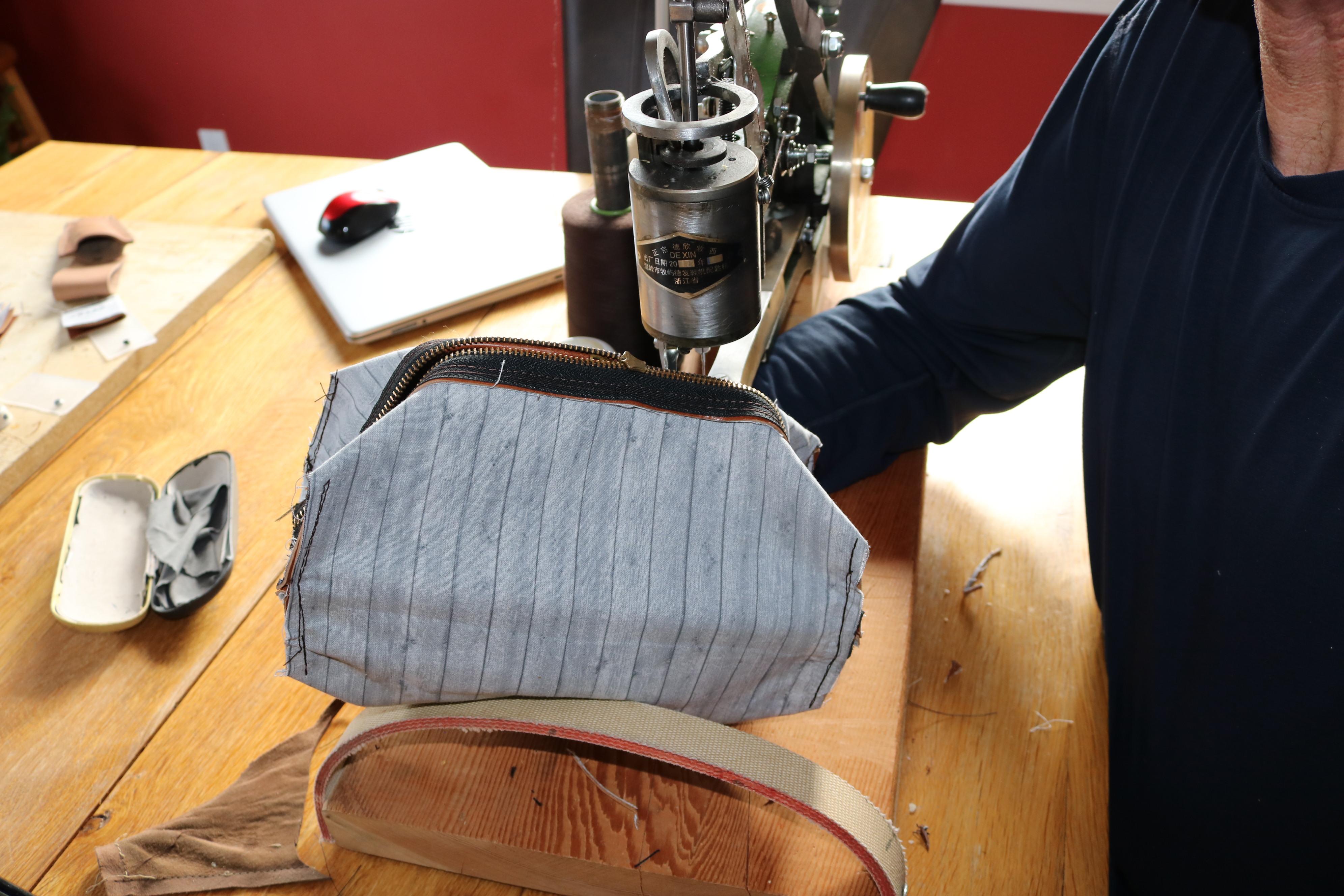 How to Make a Leather Dopp Kit 8 Steps (with Pictures) Instructables